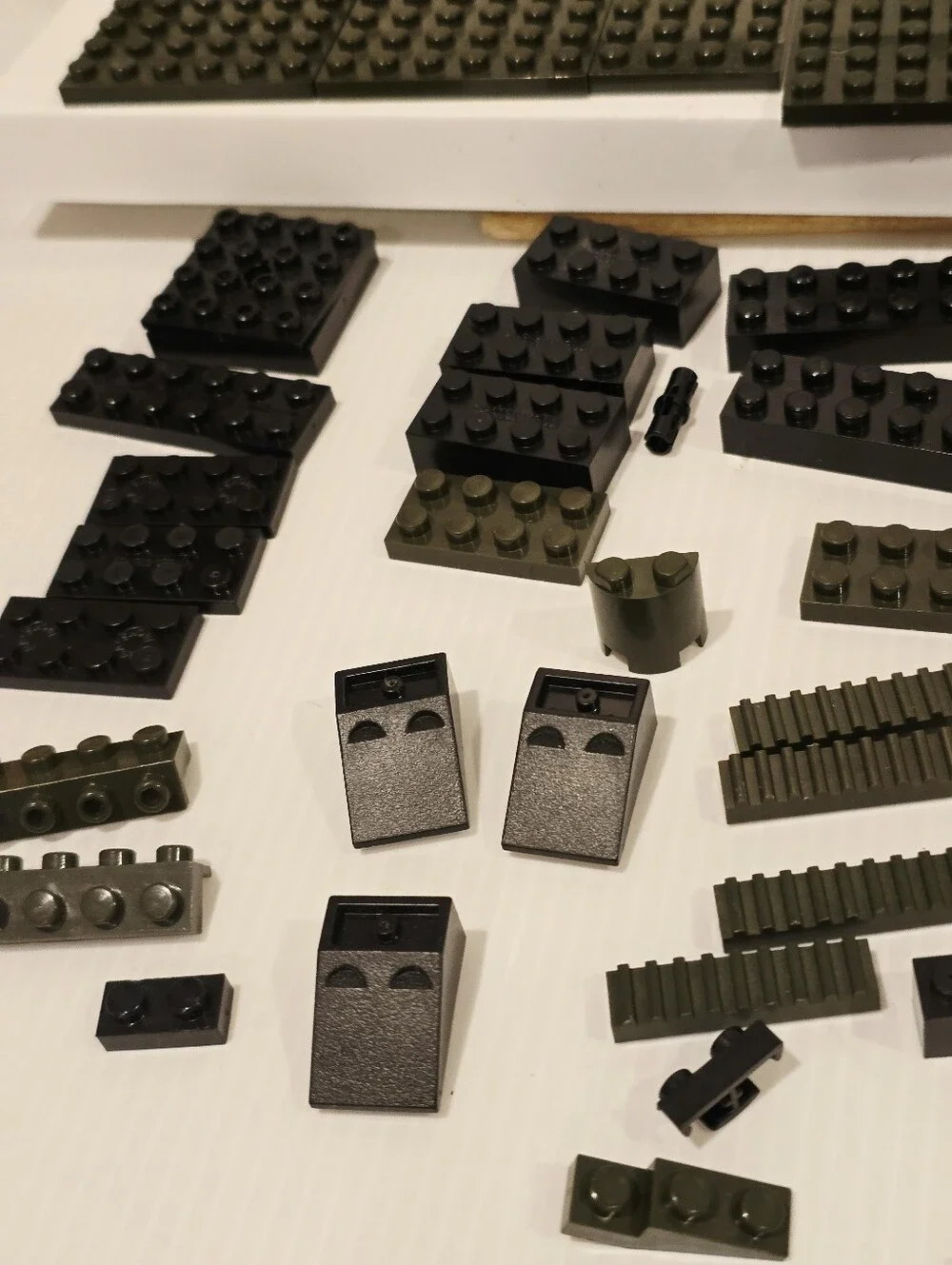 Mega Bloks ProBuilder Army Parts Set
